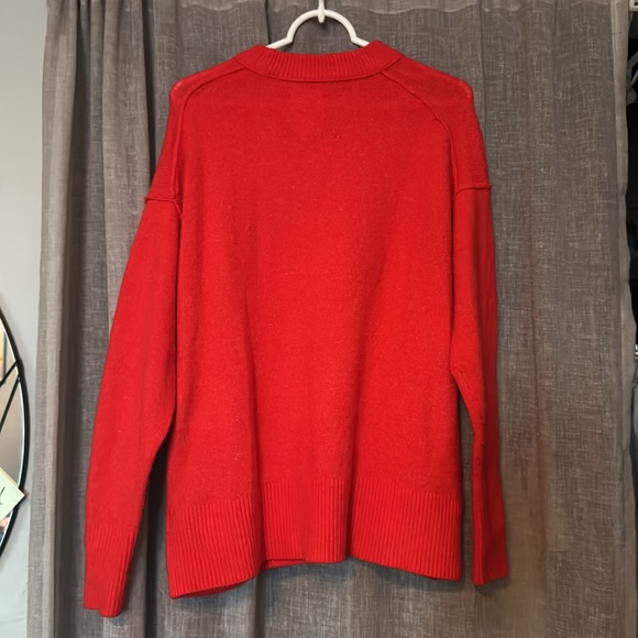 AERIE UNREAL SWEATER SIZE: XXS COLOR: HOLIDAY RED - Picture 3 of 3